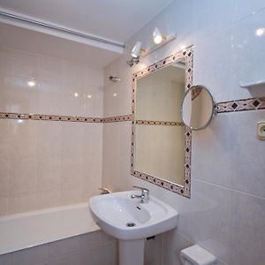 Habitación Grande con Cama King